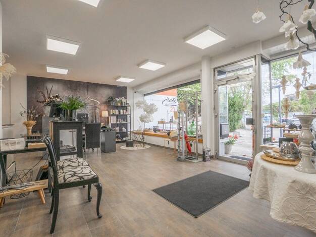 Bürofläche zum Kauf 149.000 € 2 Zimmer 81 m² Bürofläche teilbar ab 81 m² Frommern Balingen 72336