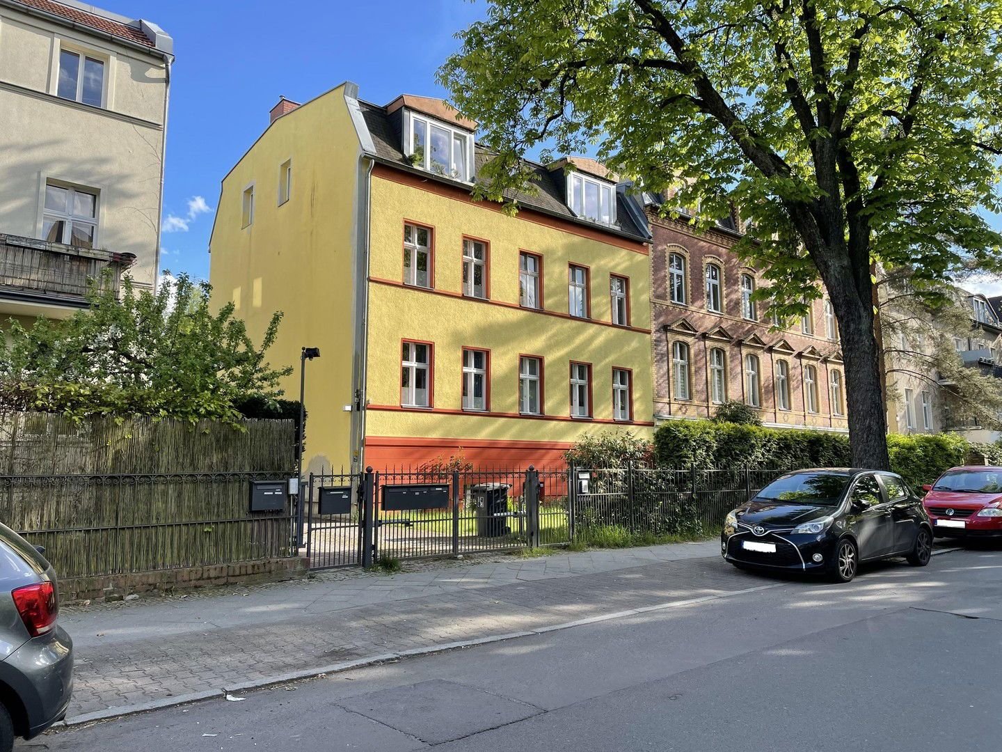 Mehrfamilienhaus zum Kauf provisionsfrei 1.950.000 € 8 Zimmer 272,4 m²<br/>Wohnfläche 769 m²<br/>Grundstück Lichterfelde Berlin 12203