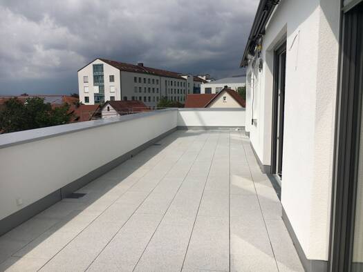 Penthouse zur Miete 1.750 € 3 Zimmer 125 m² Geschoss 2/2 frei ab sofort Amberg 92224