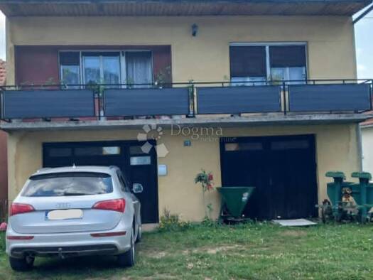 Haus zum Kauf 105.000 € 3 Zimmer 111 m² Donji Lapac Donji Lapac