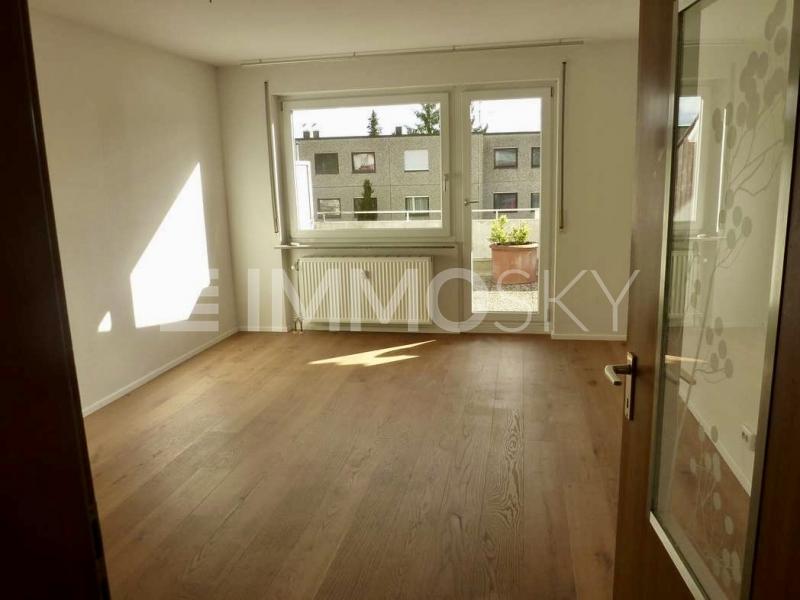 Terrassenwohnung zum Kauf 549.000 € 3,5 Zimmer 102 m²<br/>Wohnfläche 1.<br/>Geschoss Dachswald Stuttgart 70569