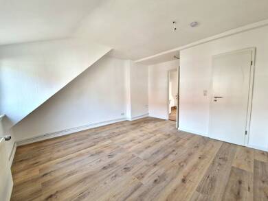 Wohnung zur Miete 550 € 1 Zimmer 37 m² Dachgeschoss, 3. Geschoss Westend Bremen 28217