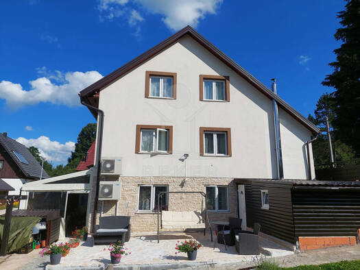 Gastronomie/Hotel zum Kauf 600.000 € 805 m² Grundstück Plitvicka Jezera 53230