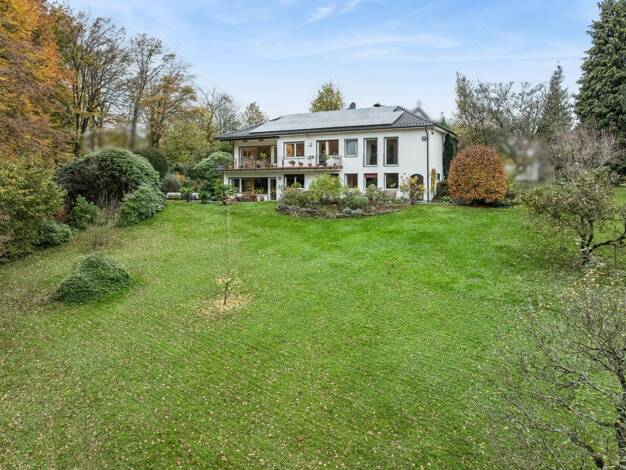 Einfamilienhaus zum Kauf 1.960.000 € 11 Zimmer 395 m² 22.421 m² Grundstück Overath 51491