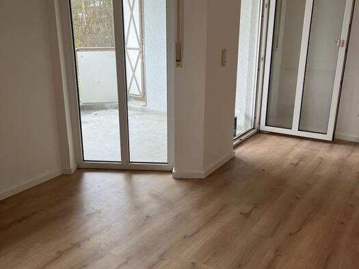 Wohnung zur Miete 420 € 1,5 Zimmer 42 m² 2. Geschoss Nibelungenstraße 6 Helmbrechts 95233