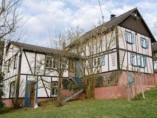 Einfamilienhaus zum Kauf 298.880 € 5 Zimmer 160 m² 1.300 m² Grundstück Sörth 57636