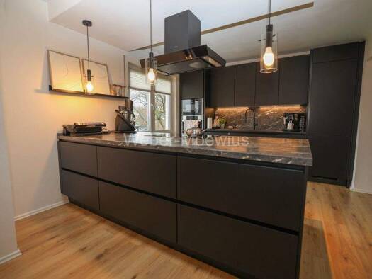 Einfamilienhaus zum Kauf 469.000 € 10 Zimmer 248 m² 677 m² Grundstück Waldbröl 51545