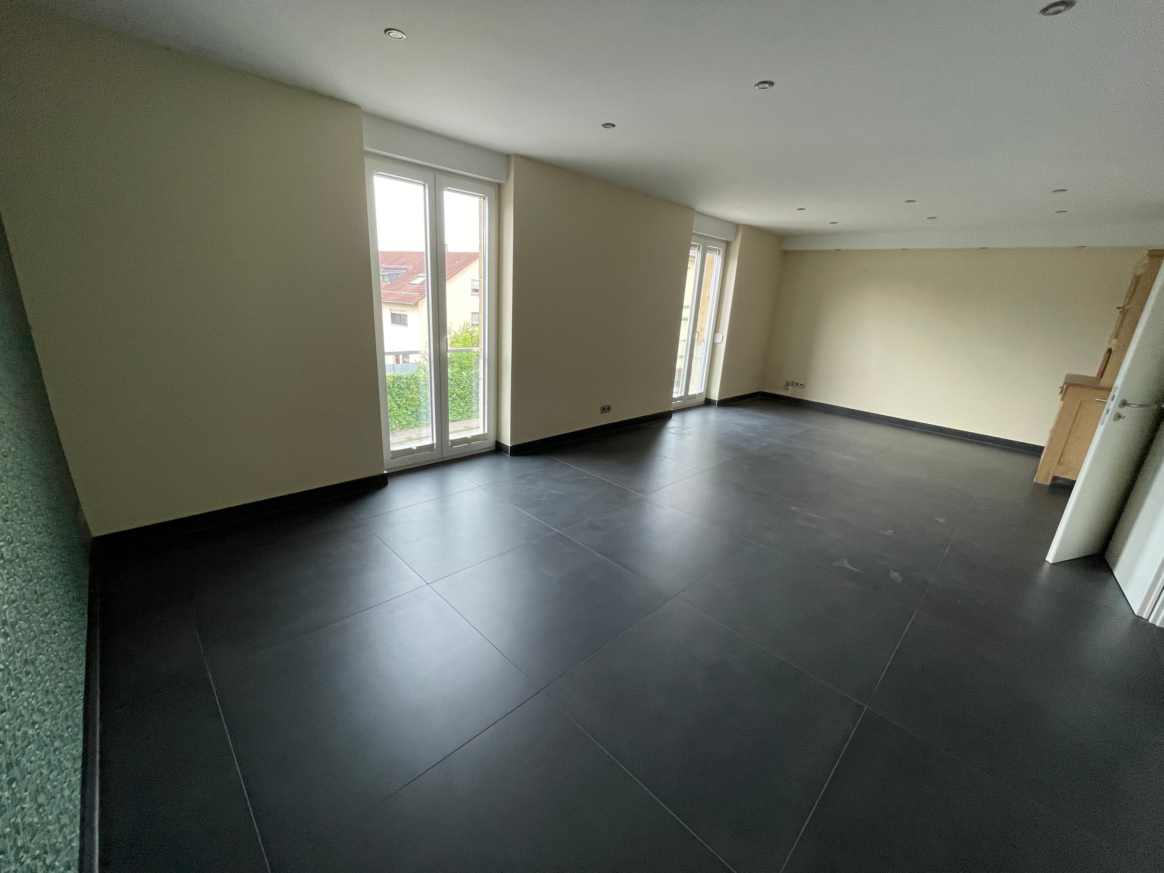 Wohnung zum Kauf 309.000 € 3 Zimmer 89,1 m²<br/>Wohnfläche 1.<br/>Geschoss ab sofort<br/>Verfügbarkeit Sprantal Bretten 75015