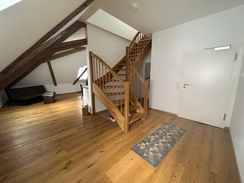 Wohnung zur Miete 710 € 1,5 Zimmer 75,5 m² Dachgeschoss frei ab sofort Dinkelsbühl Dinkelsbühl 91550