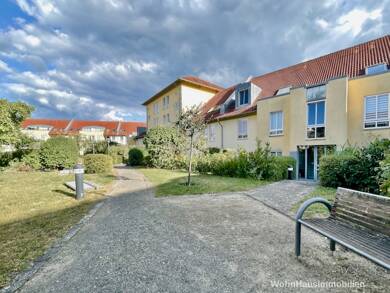 Wohnung zum Kauf provisionsfrei 225.000 € 2 Zimmer 61,3 m² Dachgeschoss, 2. Geschoss Hennigsdorf 16761