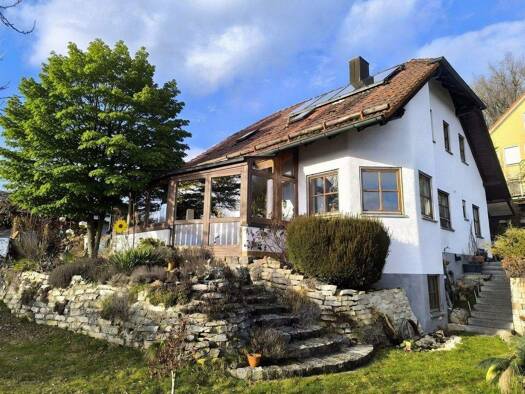 Einfamilienhaus zum Kauf provisionsfrei 495.000 € 9 Zimmer 142 m² 682 m² Grundstück frei ab 01.07.2026 Rasch Altdorf bei Nürnberg 90518