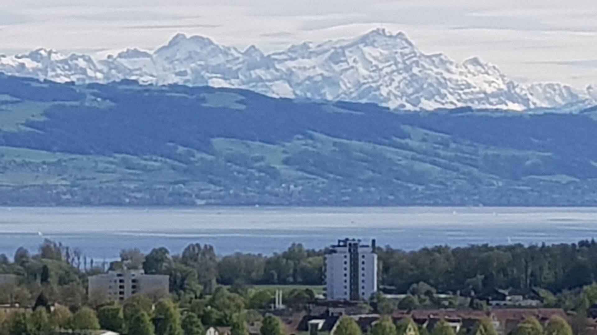 Wohnung zur Miete 1.250 € 3 Zimmer 75 m²<br/>Wohnfläche 2.<br/>Geschoss ab sofort<br/>Verfügbarkeit Im Rotachbogen 5/1 Ailingen Friedrichshafen (Bunkhofen) 88048