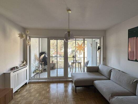 Wohnung zur Miete 1.100 € 4 Zimmer 94 m² 2. Geschoss frei ab 01.03.2026 Randersacker 97236