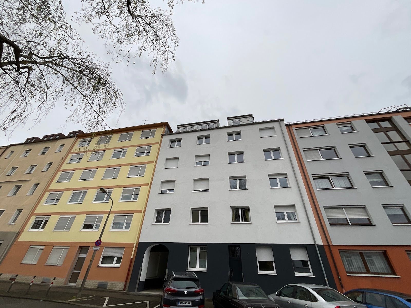 Wohnung zur Miete 558 € 1 Zimmer 28 m²<br/>Wohnfläche EG<br/>Geschoss 01.12.2024<br/>Verfügbarkeit Adalbertstr. 7 Hohe Marter Nürnberg 90441