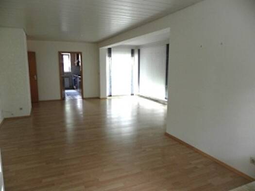 Terrassenwohnung zur Miete 1.260 € 3,5 Zimmer 98 m² Geschoss EG/4 frei ab 01.04.2026 Schmiden Fellbach 70736