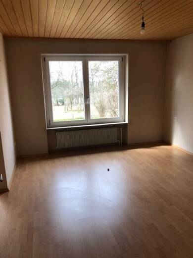 Einfamilienhaus zur Miete 1.000 € 5 Zimmer 145 m² 1.400 m² Grundstück Neustadt Neustadt a.d.Waldnaab 92660