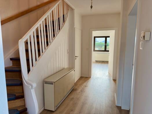 Haus zur Miete 1.090 € 5 Zimmer 120 m² 466 m² Grundstück frei ab 01.04.2026 Krautgartenweg 5 Nieder-Ohmen Mücke 35325