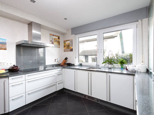 Einfamilienhaus zum Kauf 449.500 € 6 Zimmer 179 m² 432 m² Grundstück Emmerich Emmerich am Rhein 46446