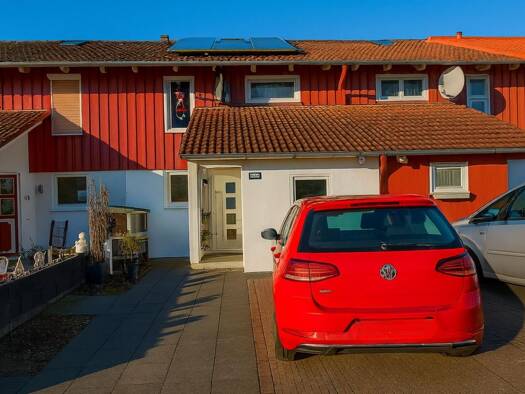 Reihenmittelhaus zum Kauf 350.000 € 5 Zimmer 94 m² 184 m² Grundstück Mettenhof Kiel 24109