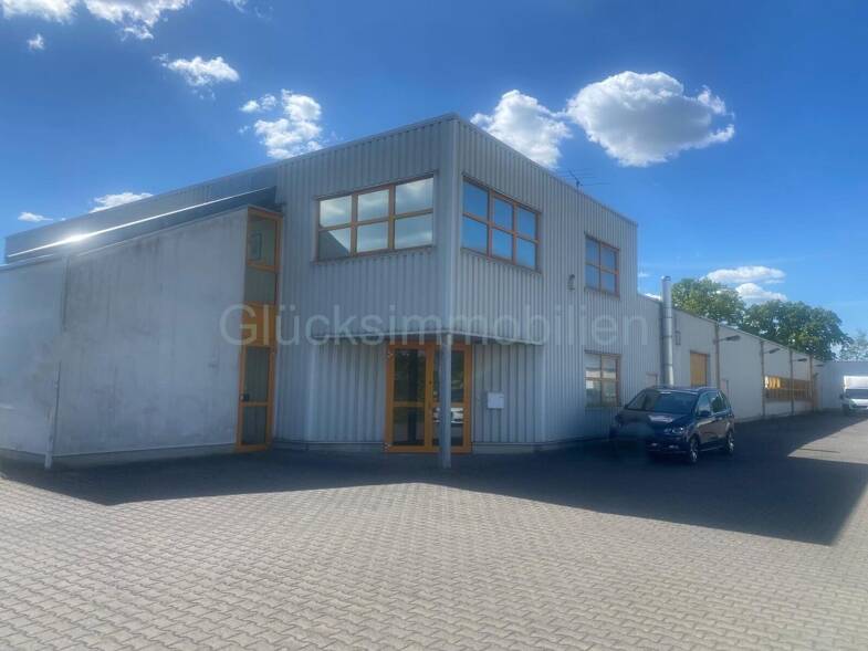 Produktionshalle zum Kauf 1.599.000 € 1.800 m² Lagerfläche Neustadt Neustadt (Dosse) 16845