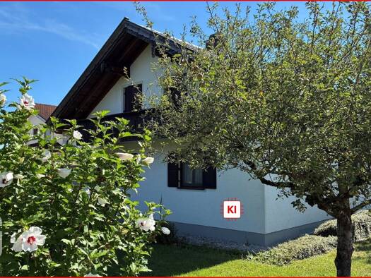 Einfamilienhaus zum Kauf 650.000 € 6 Zimmer 140 m² 733 m² Grundstück frei ab sofort Freilassing Freilassing 83395