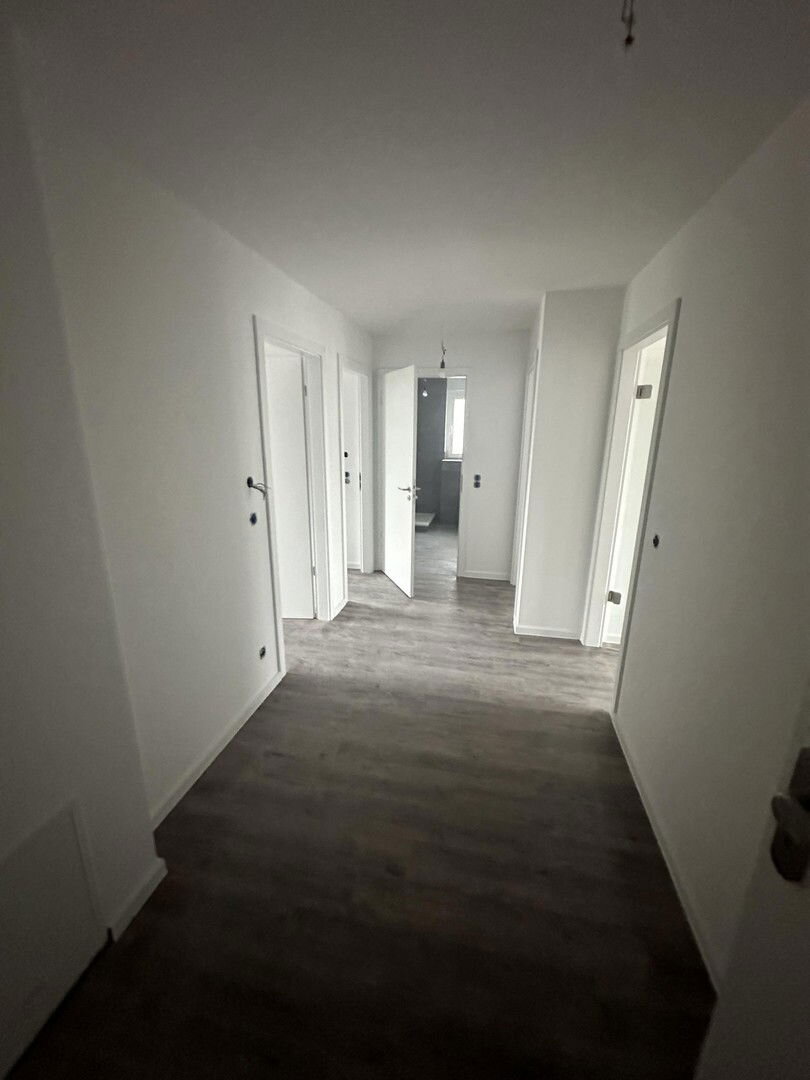 Wohnung zur Miete 1.100 € 4 Zimmer 87 m²<br/>Wohnfläche 2.<br/>Geschoss 01.12.2024<br/>Verfügbarkeit Broichweiden Würselen 52146