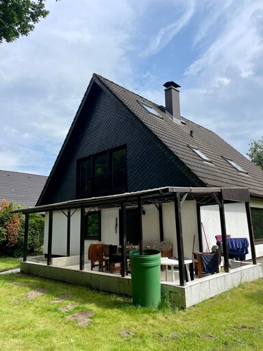 Mehrfamilienhaus zum Kauf 699.000 € 6 Zimmer 177 m² 565 m² Grundstück frei ab sofort Poppenbüttel Hamburg 22399