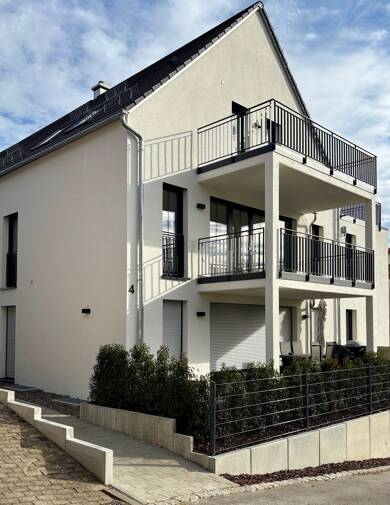 Wohnung zur Miete 2.220 € 4,5 Zimmer 148 m² Geschoss 2/2 frei ab sofort Notzingen Notzingen 73274