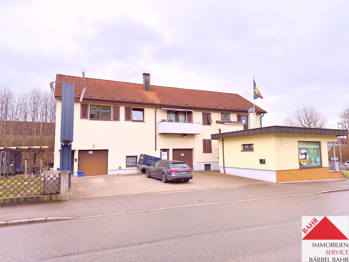 Mehrfamilienhaus zum Kauf 850.000 € 11 Zimmer 197 m²<br/>Wohnfläche 645 m²<br/>Grundstück Sindelfingen 101 Sindelfingen 71069