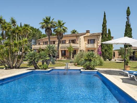 Landhaus zum Kauf 1.800.000 € 15 Zimmer 635 m² 42.000 m² Grundstück Felanitx 07200