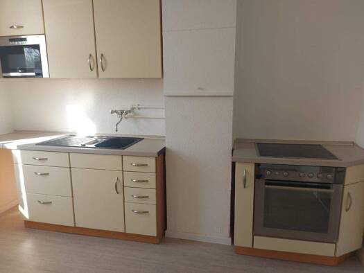 Studio zur Miete 280 € 1 Zimmer 43,7 m² 2. Geschoss frei ab sofort Bernsdorfer Str. 175 we 8 Lutherviertel Chemnitz 09126