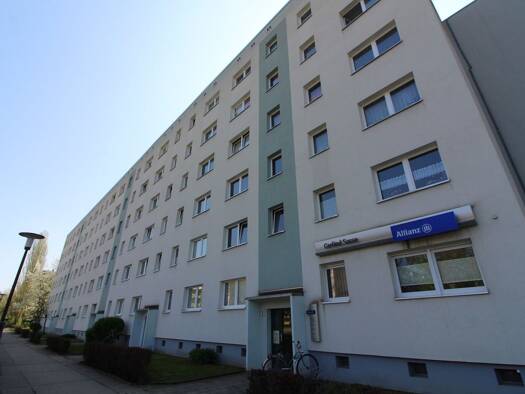 Wohnung zur Miete 310 € 3 Zimmer 56,3 m² 1. Geschoss Ernst-Hermann-Meyer-Straße 2 Südliche Neustadt West 06124