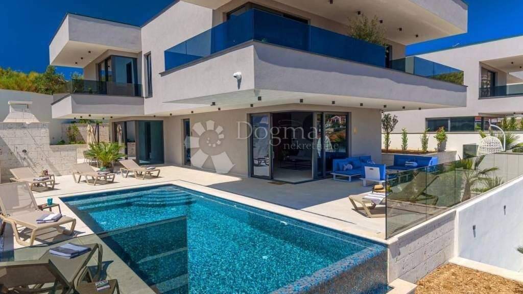 Haus zur Miete 6.000 € 6 Zimmer 370 m² Marina