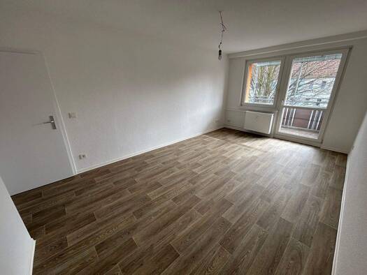 Wohnung zur Miete 355 € 3 Zimmer 59,1 m² 2. Geschoss Hans-Stubbe-Straße 10 Gatersleben Seeland 06466