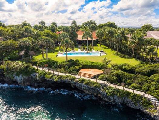Villa zum Kauf 3.896.622 € 5 Zimmer 511 m² 4.627 m² Grundstück QGM6+96X  calle 9  Sosúa 57000  Dominican Republic Sosúa 57000