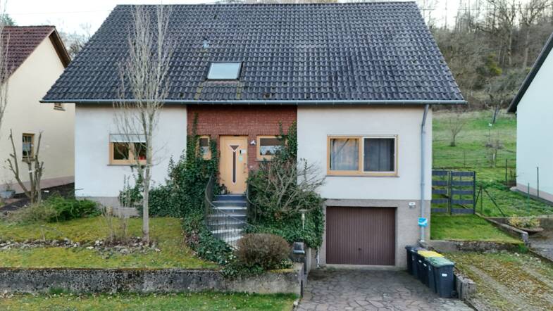 Haus zum Kauf 300.000 € 183 m² 479 m² Grundstück fremersdorferstrasse 44a Mechern Merzig 66663