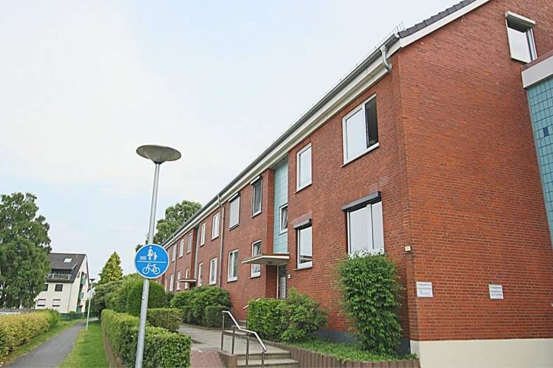 Wohnung zum Kauf provisionsfrei 146.500 € 4 Zimmer 79,7 m² EG Kreinsloger 143c Rönnebeck Bremen 28777