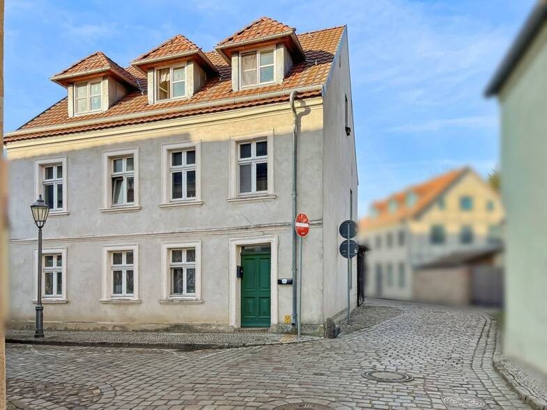 Mehrfamilienhaus zum Kauf 420.000 € 9 Zimmer 255 m² 319 m² Grundstück Beelitz Beelitz 14547