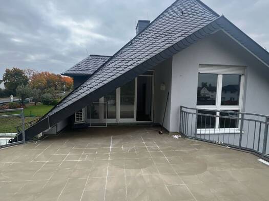 Wohnung zur Miete 1.400 € 3 Zimmer 156 m² frei ab sofort Reichelsheim 61203