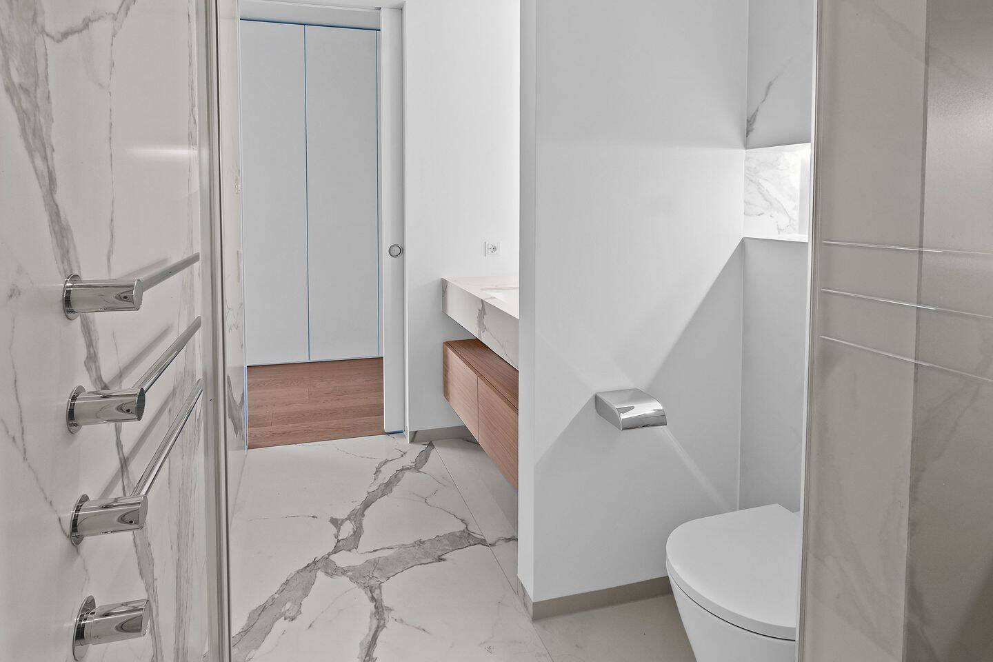 Property thumbnail 16