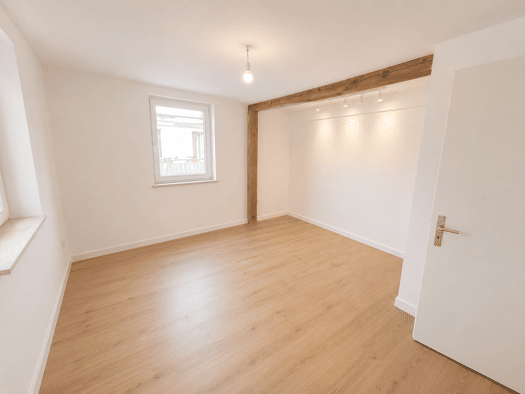 Einfamilienhaus zum Kauf 170.000 € 4 Zimmer 93 m² 61 m² Grundstück Backnang Backnang 71522