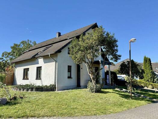 Einfamilienhaus zum Kauf 490.000 € 5 Zimmer 146 m² 710 m² Grundstück frei ab 01.01.2026 Lindenberg Neubrandenburg 17033