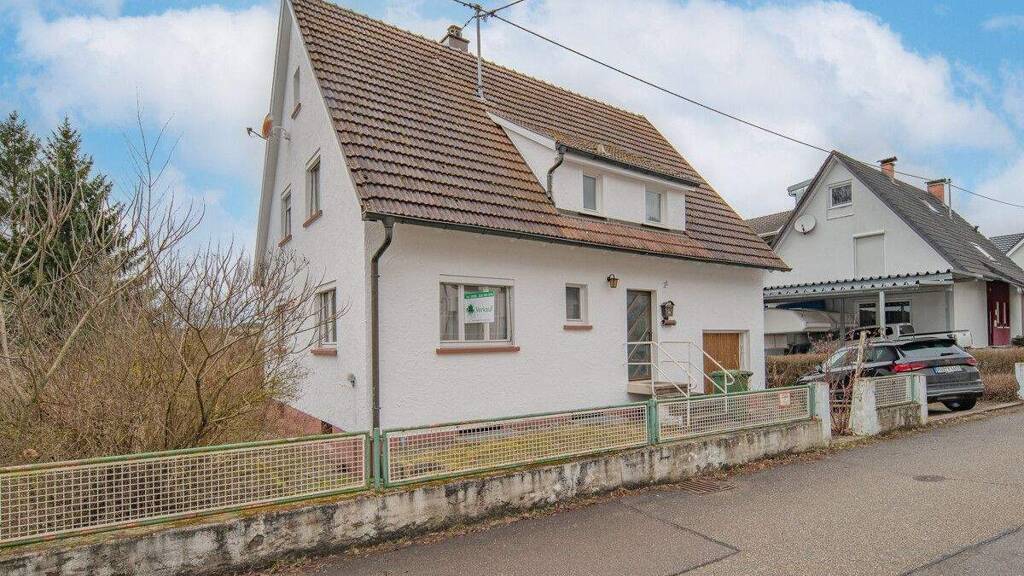 Einfamilienhaus zum Kauf 199.000 € 6 Zimmer 135 m² 600 m² Grundstück Marbach Villingen-Schwenningen 78052