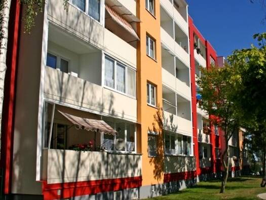 Wohnung zur Miete 400 € 3 Zimmer 70 m² 3. Geschoss frei ab sofort Robert-Schumann-Str. 31 Zeitz 06712