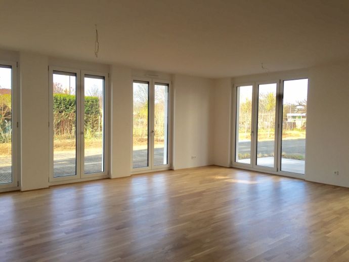 Wohnung zur Miete 1.000 € 4 Zimmer 122 m²<br/>Wohnfläche ab sofort<br/>Verfügbarkeit Wilhelm-Theodor-Römheld-Straße Weisenau Mainz 55130