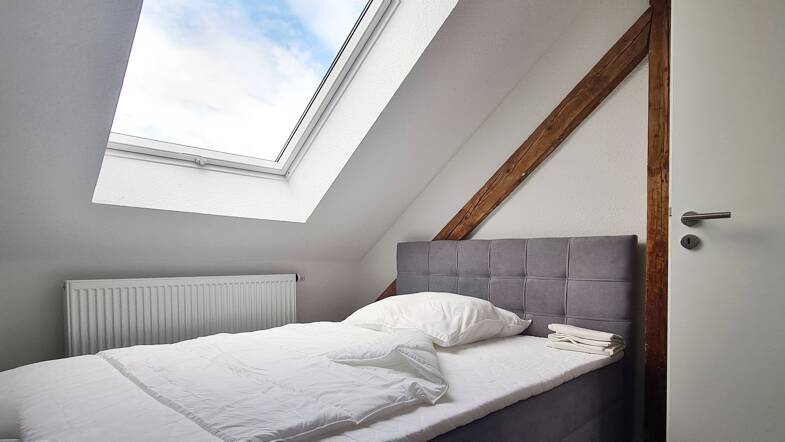 WG-Zimmer zur Miete Wohnen auf Zeit 500 € 16 m² 5. Geschoss frei ab sofort Roßdorfer Strasse 00 Bornheim Frankfurt am Main 60385