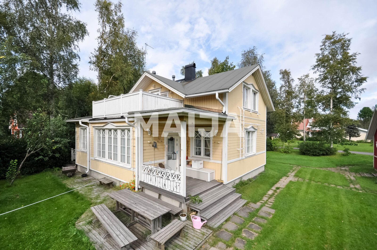 Einfamilienhaus zum Kauf 259.000 € 4 Zimmer 125 m²<br/>Wohnfläche 1.372 m²<br/>Grundstück Keskikuja 8 Tornio 95420