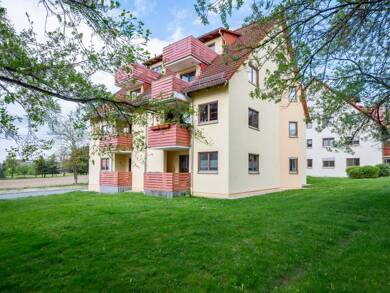 Wohnung zum Kauf provisionsfrei 81.000 € 2 Zimmer 65 m² Louis-Lejeune-Straße 15 Niederlungwitz Glauchau 08371