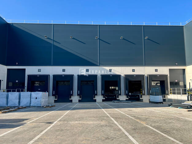 Lagerhalle zur Miete - Erstbezug provisionsfrei 8.666 m² Lagerfläche teilbar ab 2.000 m² Lierenfeld Düsseldorf 40233