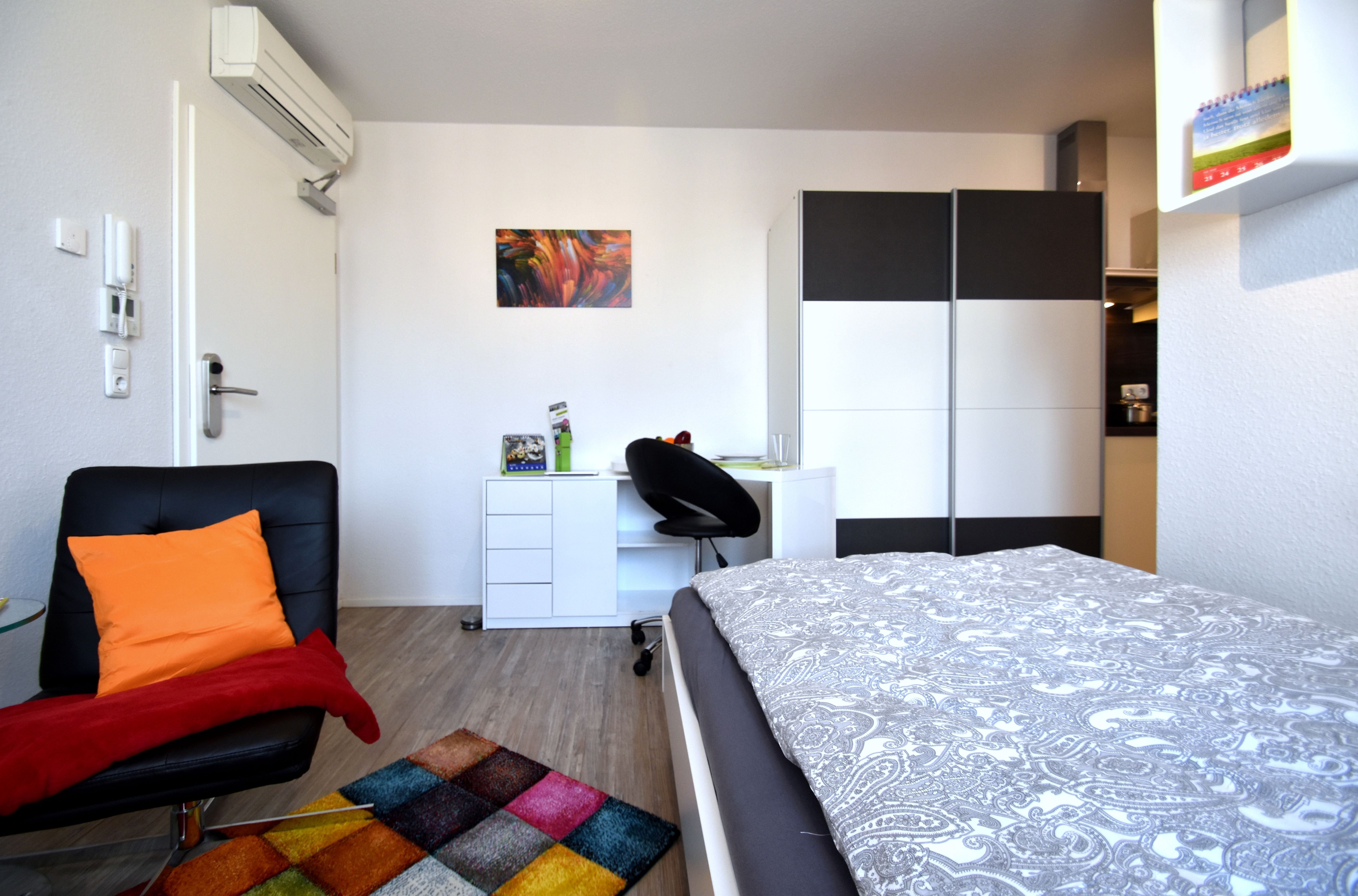 Apartment zur Miete Wohnen auf Zeit 1.065 € 1 Zimmer 21 m²<br/>Wohnfläche Schulstraße 2 A-C Raunheim 65479